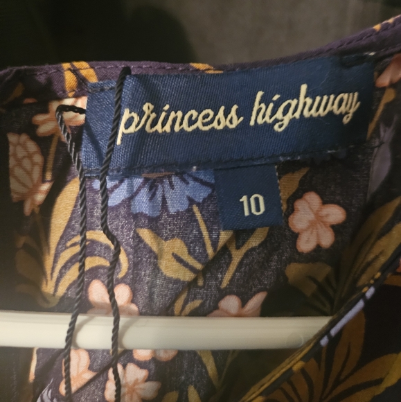 Princess Highway Dress - Picture 5 of 7